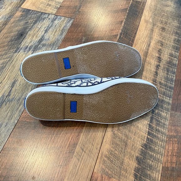 KED'S Champion Nautical Knot Lace Up Sneakers - Picture 5 of 8